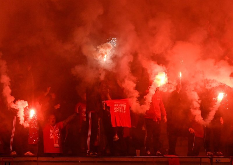 Ružne scene na utakmici u Berlinu; na meti su bili navijači izraelskog Maccabija, za neke je utakmica postala 'noćna mora'