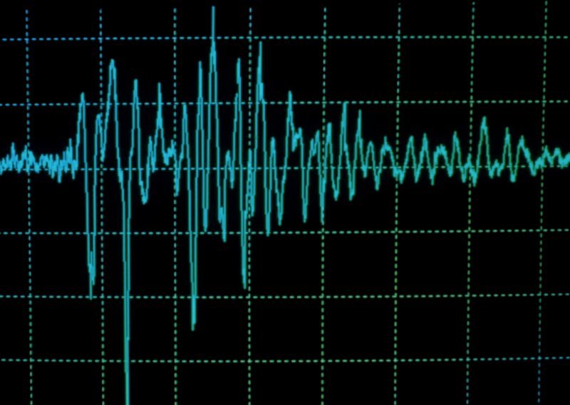 Potres jačine 5.9 zatresao Japan, dvije osobe u bolnici