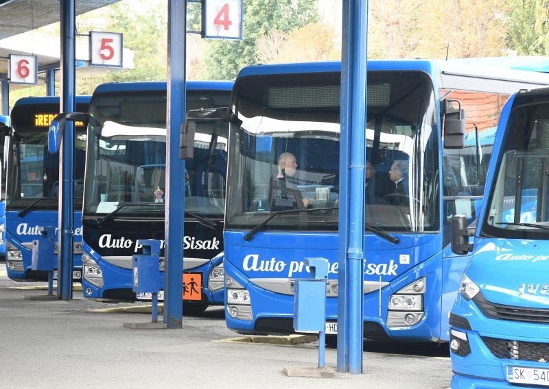 Autobusni prijevoznici na nogama: Želimo jednak tretman kao i građevinci