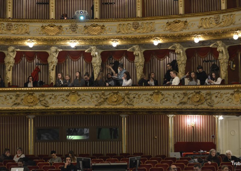 Opera 'Zaljubljen u tri naranče' na daskama zagrebačkog HNK