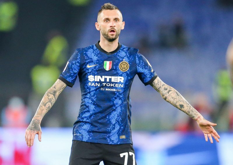 Marcelo Brozović već ove zime napušta Inter, a zna se i gdje će nastaviti karijeru; jedan od klupskih čelnika potvrdio je: Sve smo dalje od dogovora...