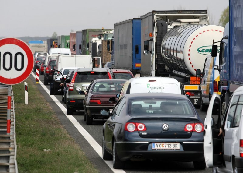 Prometna nesreća na A3 između Križa i Ivanić Grada