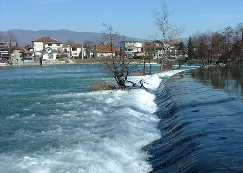 Hrvatsko veleposlanstvo u BiH oštro osudilo napade na obilježja hrvatskog naroda