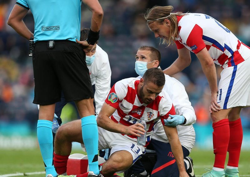 Nikola Vlašić dobio udarac u glavu, liječnik mu zabranio nastup protiv Genka! Ima li izbornik Dalić razloga za brigu?