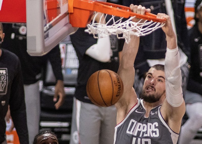 Ivica Zubac i Bojan Bogdanović s Clippersima i Jazzom stigli do novih pobjeda, oslabljeni Sixersi namučili aktualne prvake