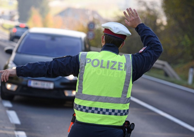 Gornja Austrija prva u Europi uvodi lockdown za necijepljene: Ne smiju izaći iz kuće osim ako idu na posao ili po namirnice