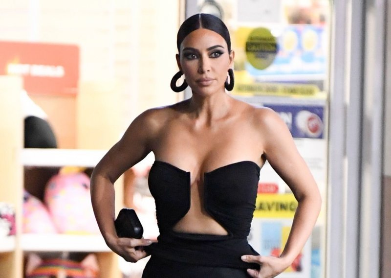 Kim Kardashian - tportal