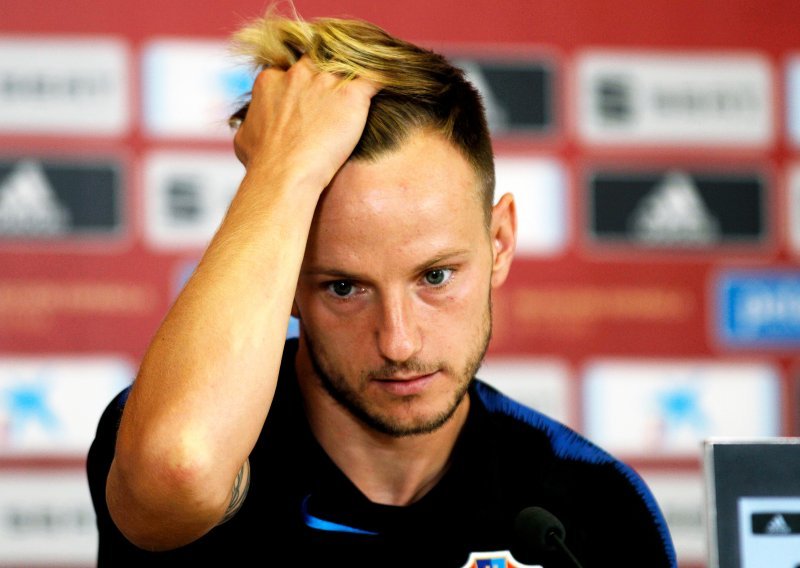 Ivan Rakitić iskreno o stvarnim razlozima rastanka od reprezentacije, bi li prihvatio status rezerve i što bi napravio da ga nazove Xavi: Kažem ovo da više ne bi bilo nikakvih dilema