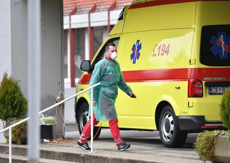 U čakovečkoj bolnici na covid odjelu liječe se i četiri jednogodišnje bebe: Liječnici i sestre prenapregnuti, u subotu im stiže pomoć