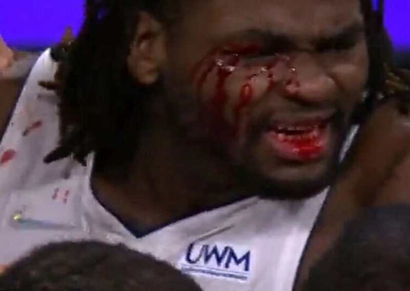 Totalni kaos na NBA terenu; pogledajte kako je LeBron James razbio arkadu igraču Detroita koji ga je krvavog lica lovio po terenu i rušio sve pred sobom!