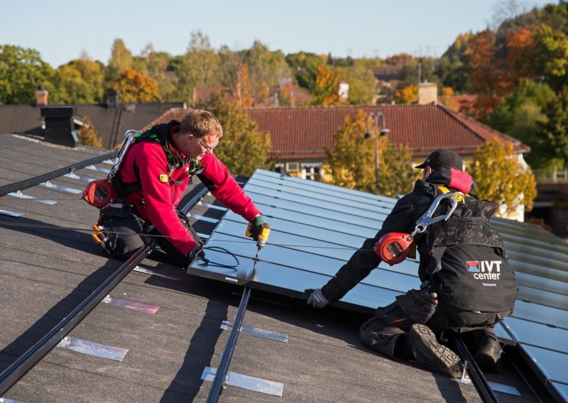 Želite dramatično srezati račune za struju? Istražili smo što je potrebno za gradnju kućne solarne elektrane i kada će vam se vratiti uloženo