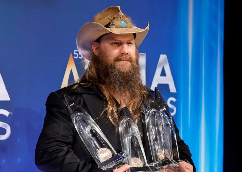 Tko je taj Chris Stapleton da baš svi žele duet s njim? Upoznajte dugokosog i bradatog kantautora, sina rudara s Apalačkog gorja, kojeg obožavaju i kritika i struka