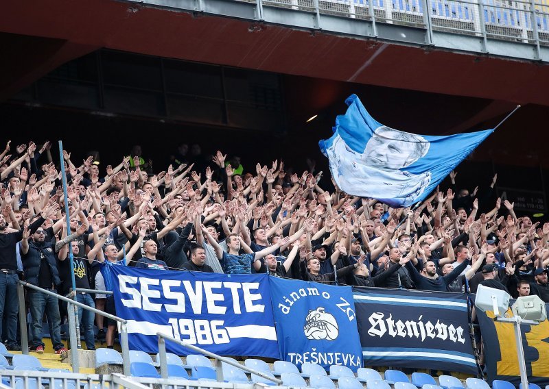 Bad Blue Boysi nakon pobjede Hajduka upali u Studentski dom Stjepan Radić i tukli studente, navodno ima uhićenih