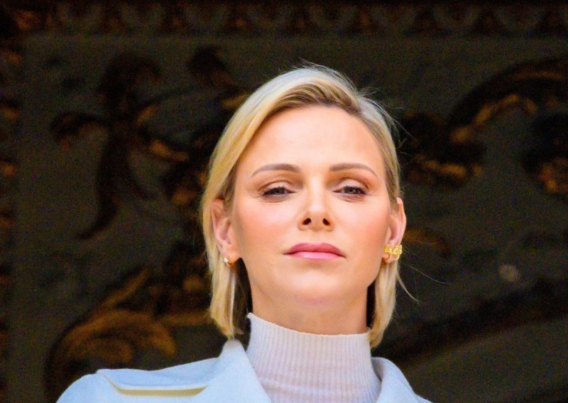 Prekinula šutnju: Princeza Charlene oglasila se prvom porukom nakon hospitalizacije