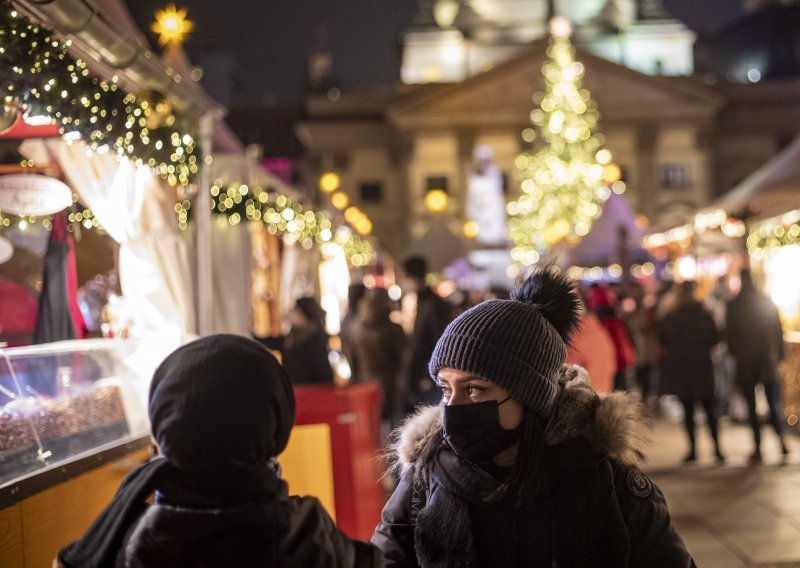 Njemačka od danas pod novim mjerama: Još stroža pravila za necijepljene, zatvoreni klubovi, diskoteke, kina, bazeni...