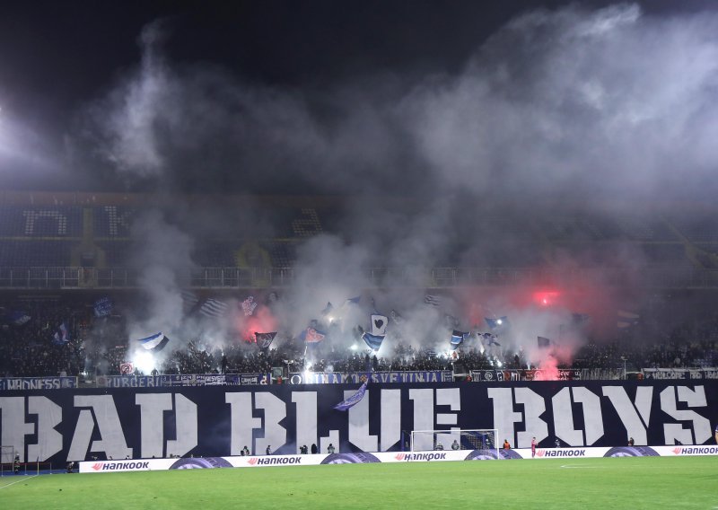 Nova brutalna kazna za Dinamo; UEFA je na Maksimir za blagdane poslala 'čestitku' tešku više od 100.000 eura