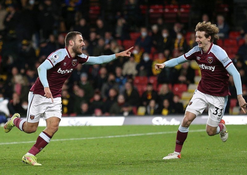 Nikola Vlašić u zadnjoj utakmici godine dočekao premijerni gol; West Ham prekinuo niz koji je započeo porazom od Dinama