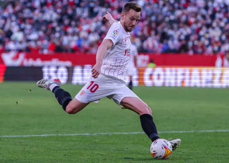 Sevilla i Rakitić ne odustaju, približili su se Realu na pet bodova