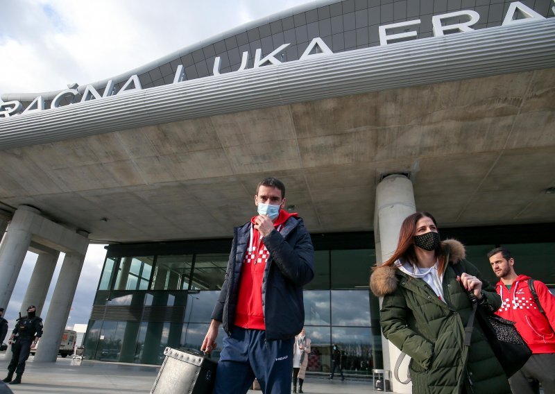 Rast broja putnika u zračnim lukama u studenome