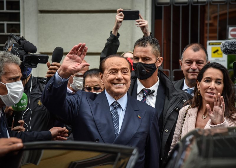 Žestoka bitka za novog talijanskog predsjednika: Draghi favorit, ali Berlusconi ucjenjuje - ili on ili pad vlade