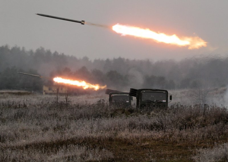 Baltičke države šalju Ukrajini protuoklopne i protuzrakoplovne rakete, pomoć najavila i Češka