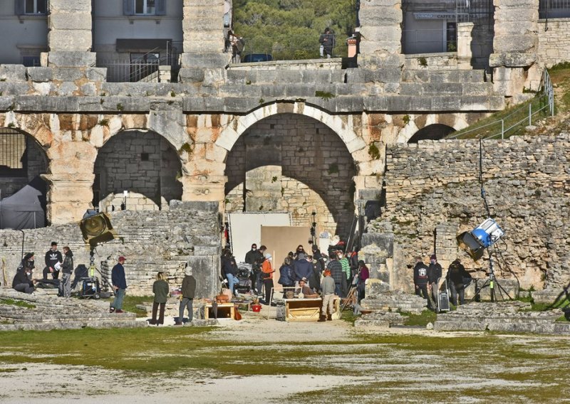 Međunarodna filmska ekipa snima u Areni