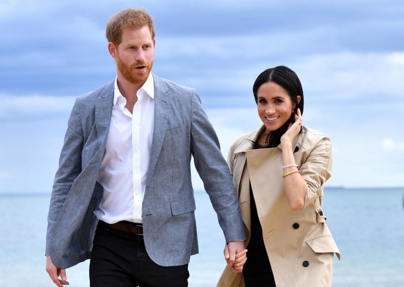 Čini se da je pompozno najavljivani podcast Meghan Markle i princa Harryja bio potpuni promašaj, a stvar sada spašava Spotify