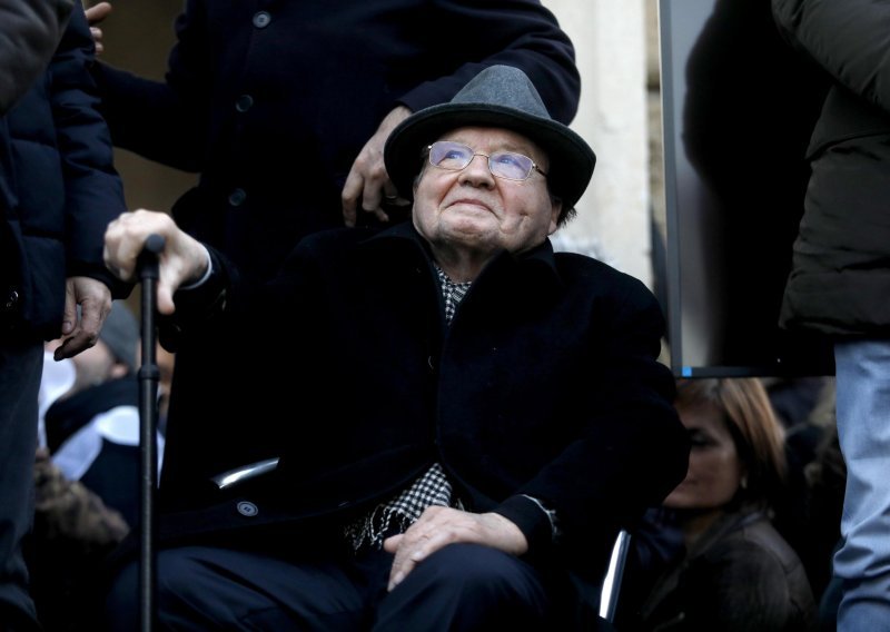 Umro Luc Montagnier, dobitnik Nobela za medicinu za otkriće virusa HIV