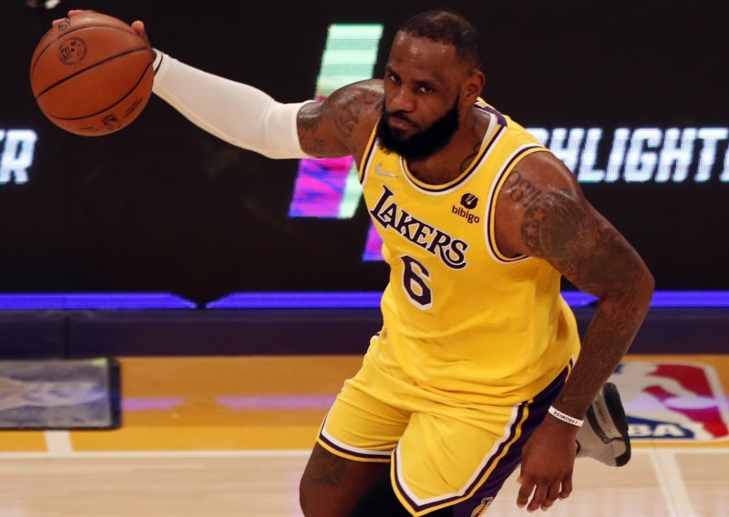 Lebron James najbolji strijelac u povijesti NBA; nadmašio je drugu legendu LA Lakersa Kareema Abdula-Jabbara