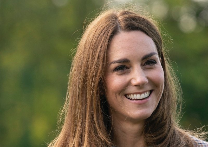 Kate Middleton na malim ekranima zablistala u casual izdanju