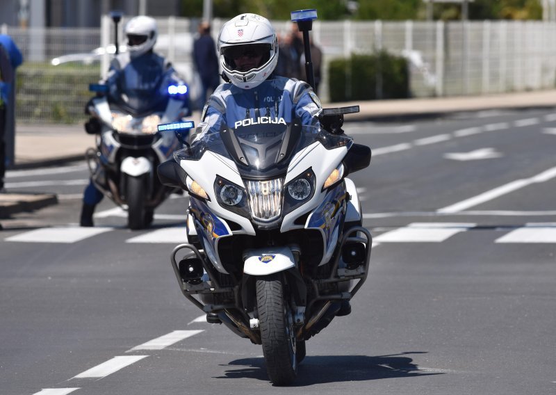 Bježao policiji u Rovinju jer je vozio iako mu je oduzeta vozačka dozvola