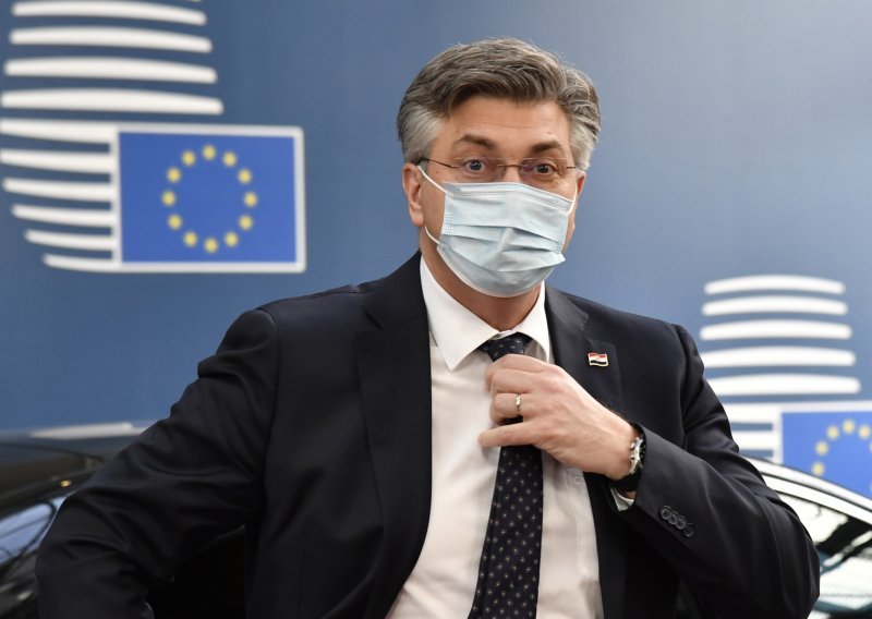 Plenković iz Bruxellesa čelnicima Hrvata i Bošnjaka: Riješite ovo, a Hrvatska će pomoći BiH