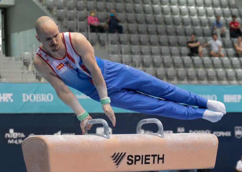 Hrvatski gimnastičari oduševili na Svjetskom kupu u Cottbusu; osvojeno je zlato i srebro, a velikog aduta imamo i u nedjelju