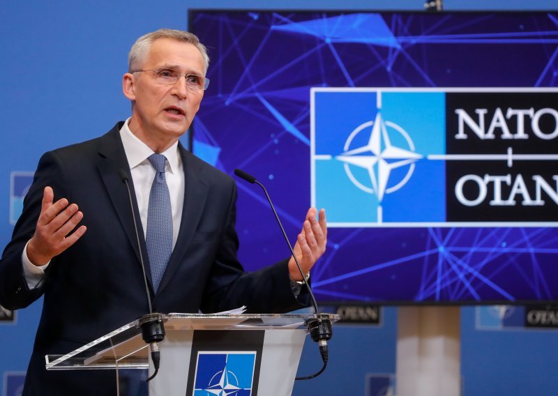 Stoltenberg: NATO mora spriječiti eskalaciju ukrajinskog sukoba