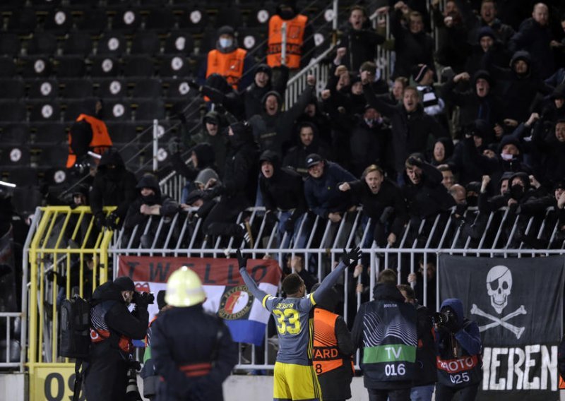 Partizan je vodio 2:1, a onda doživio potop usred Beograda. Feyenoord je za 20 minuta zabio četiri gola