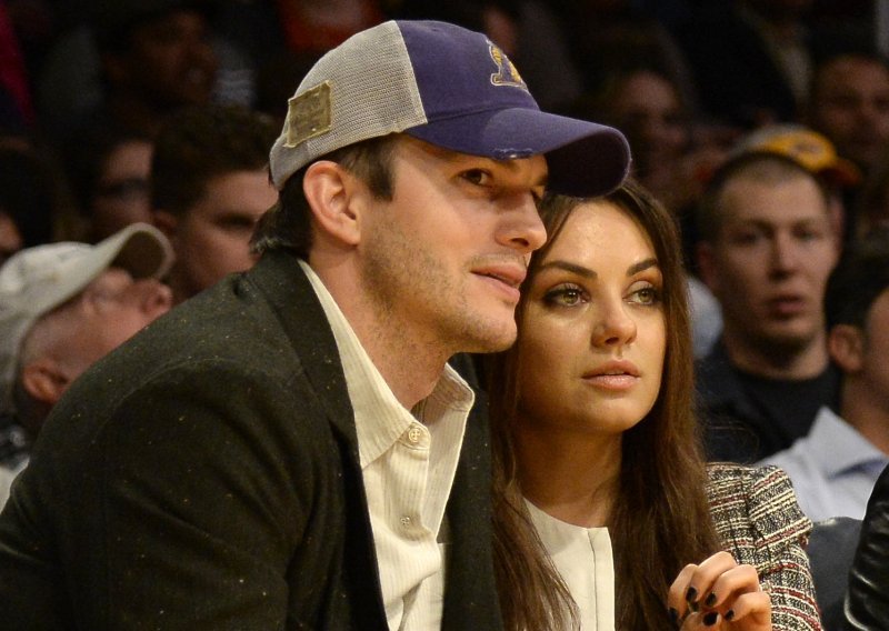 Mila Kunis i Ashton Kutcher dostigli svoj cilj i prikupili 30 milijuna dolara, no ne odustaju od daljnje pomoći Ukrajini