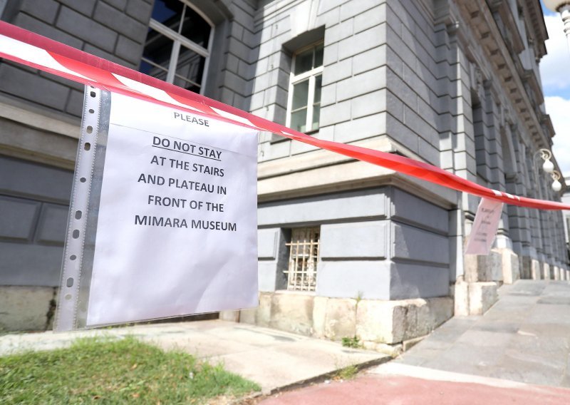 Dvije godine od potresa, većina muzeja i dalje je zatvorena te na samom početku obnove
