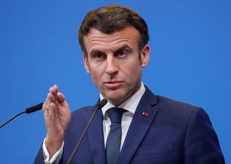 Macron opet zove Putina, želi ga uvjeriti da dopusti evakuaciju civila iz Mariupolja