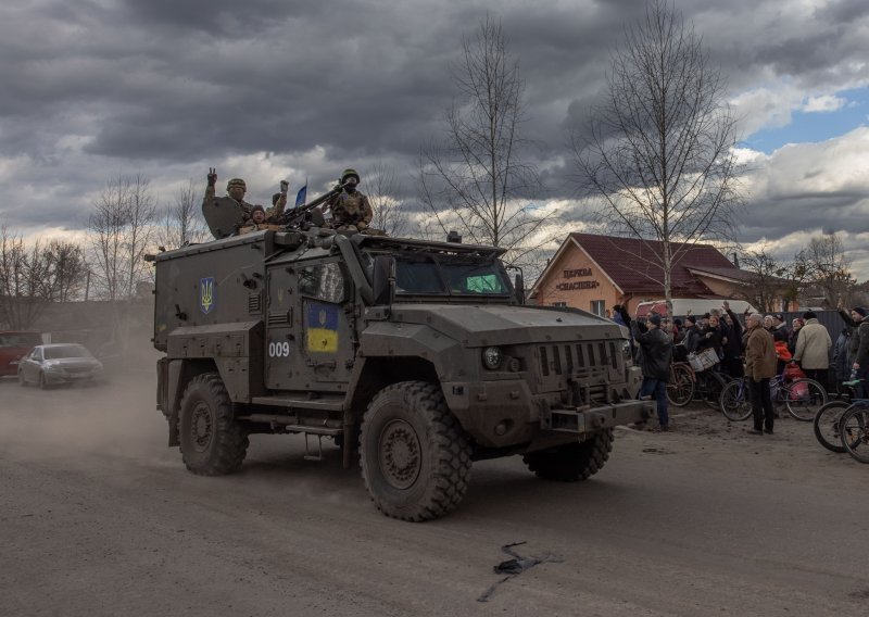 HRW traži od Ukrajine da istraži mogući ratni zločin prema ruskim zarobljenicima