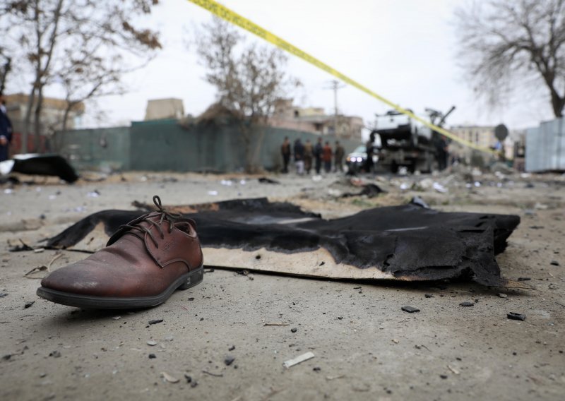 Tri eksplozije u školi u šijitskoj četvrti Kabula, ima žrtava