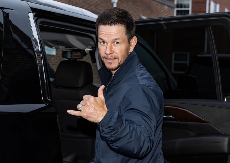 Inače isklesan i mišićav Mark Wahlberg za novu je ulogu pristao nabaciti kilograme: 'Proces debljanja nije bio nimalo zabavan'