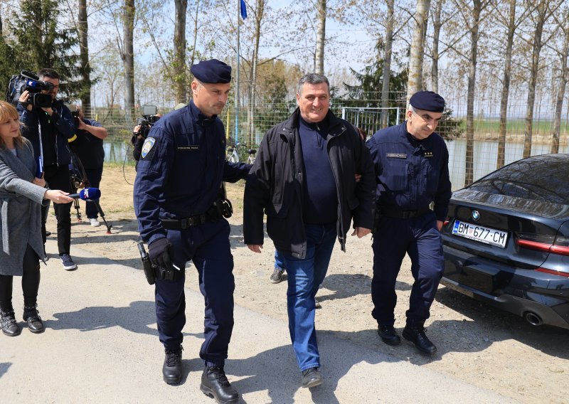 [FOTO/VIDEO] Sud odbio zahtjev: Uhićeni načelnik Čeminca izlazi na slobodu, ne smije kontaktirati svjedoke