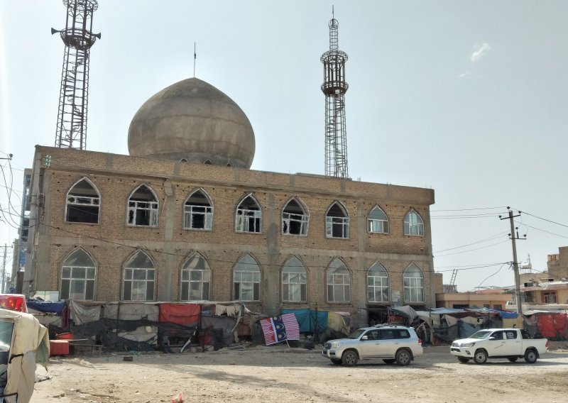 Najmanje 11 mrtvih u eksploziji u afganistanskoj šijitskoj džamiji