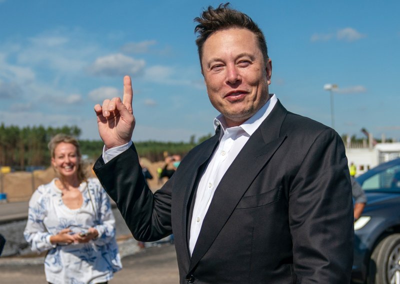 Elon Musk ima plan za Twitter: 600 milijuna korisnika do 2025. i misteriozni proizvod koji će povećati zaradu