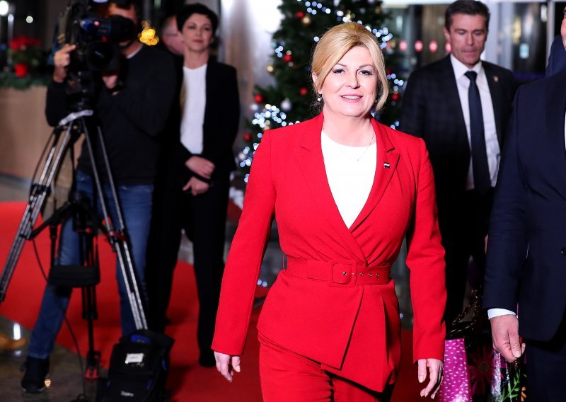 Kolinda Grabar Kitarović u laskavoj haljini nikoga nije ostavila ravnodušnim