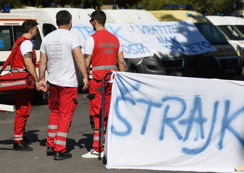 Dio vozača sanitetskog prijevoza u štrajku, iz udruge za prava pacijenata apeliraju da se pronađe rješenje