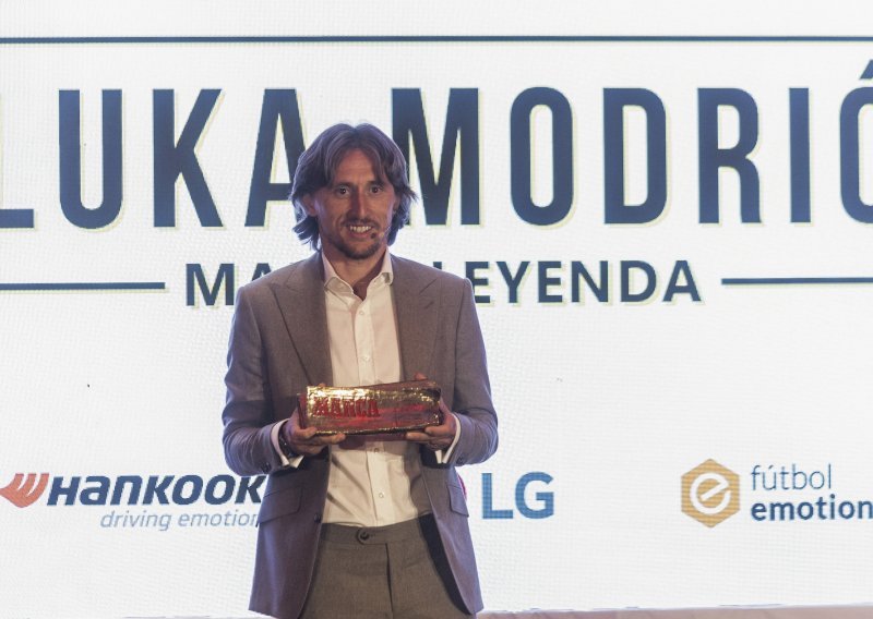 Luka Modrić ponovio najveću želju koja ne ovisi samo o njemu, a par riječi o Hrvatu rekao je gradonačelnik Madrida koji je navijač - Atletica