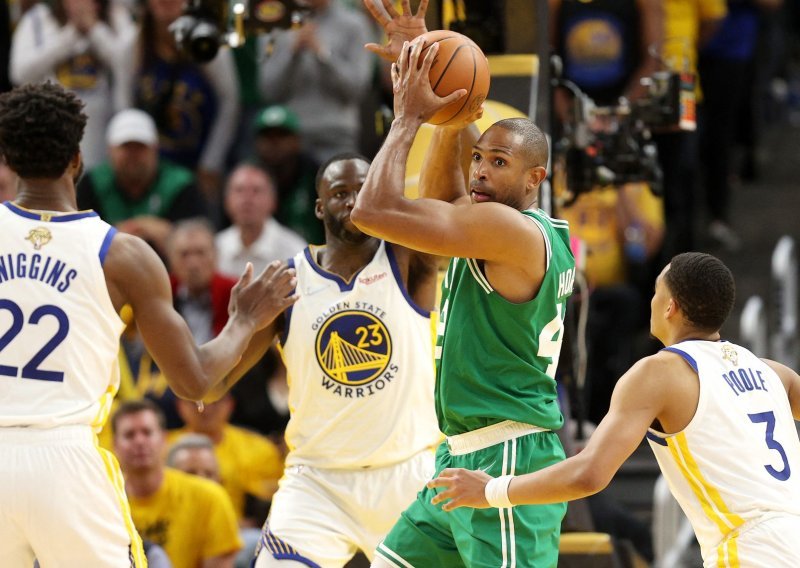 Boston čudesnom serijom šokirao favorizirani Golden State, a veteran koji igra prvi NBA finale oduševio: Čekao sam ovaj trenutak!