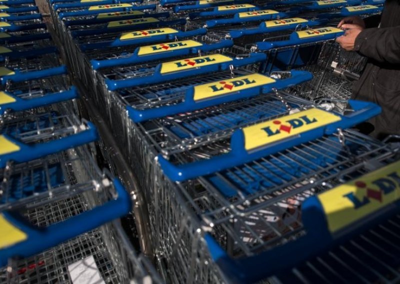 Lidl priprema opasnu ofenzivu u SAD-u, u Walmartu na nogama