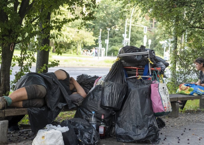 Koliko su siromašni stvarno siromašni: Što možete kupiti za dva eura u Njemačkoj?